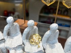 -LADY FAFA(巨鹿路陕西南路路口店)