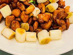-孔雀云贵川·融合菜(长宁来福士店)