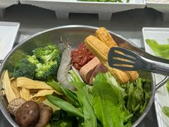 -醉人椒麻辣香锅(王府井喜悦店)