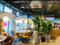 大堂-日进一片海.生腌海鲜火锅.宵夜烧烤(三里屯总店)