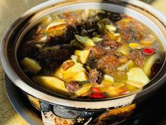 -东巴谷野生菌火锅餐厅