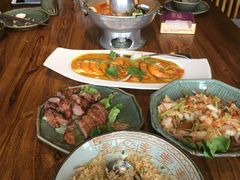 泰菜香茅排骨-喜越泰莱·泰越料理(海逸新天地店)