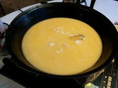 花膠雞湯(小)-鲜入围煮花胶鸡海鲜火锅