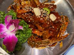 -明洞阿姨·韩式酱蟹烤肉·创意料理(三元桥店)