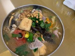 -红鼻子桂林米粉(金唐新光界店)