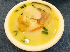 -御沪沪味园.融合菜.海鲜(斜土路店)