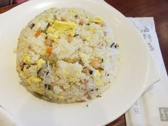 -赶海部落海鲜城(海阳路店)