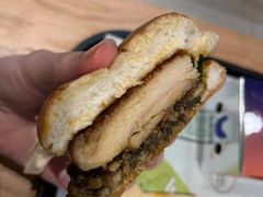 麦麦夜小堡-麦当劳(南京宁海路店)