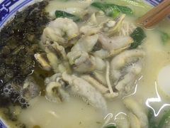-明呈黄鱼面馆(斜土路店)