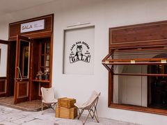 -ZAZA.CAFE.BAR