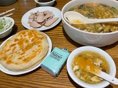 -李连贵酒家熏肉大饼(昆明街店)