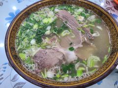 羊肉泡馍-王师一把抓羊肉泡馍(河东东街店)