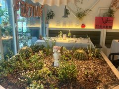 -春树下·树屋花房西餐厅(罍街AS1980店)