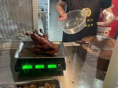-婺嫣街田记·老嘉州甜皮鸭