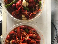 -川流不息·地道川菜·小龙虾(松东路店)