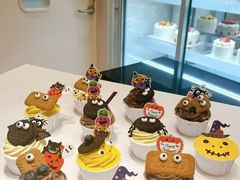 -花花卷卷·鲜食蛋糕(泉屋店)