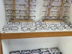 -沪睛眼镜蔡司官方授权店(金桥佳林路店)