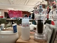 -咖啡苑自助餐厅·中国大饭店