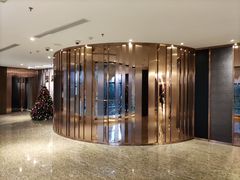 -上海虹桥西郊假日酒店