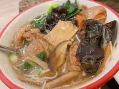 特色罗汉素浇面-五观堂素食(新华路店)