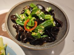 木耳秋葵-陶陶居酒家(龙之梦店)