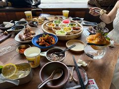 -包整·丝娃娃(一览甲秀楼风景店)