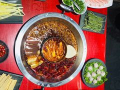 -谭鸭血老火锅(漳州路店)