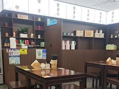 -蟹上黄·蟹黄面·江南糖水(人民广场店)