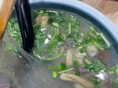 -老新隆牛肉锅贴(新街口店)