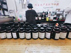 自助取餐区-无牌咖啡&酒馆