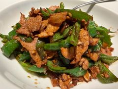 辣椒炒肉-喜湘宴·精致湖南菜(和平西桥店)