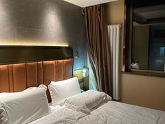 -喆·啡酒店(北京劲松双井地铁站店)