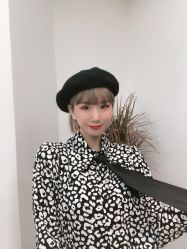 -BULB STUDIO 巴柏明星发型工作室