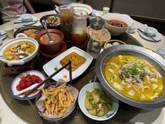 -楚山晓·湖北菜(武汉光谷K11店)