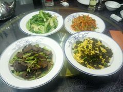 -学生路大别山酒店