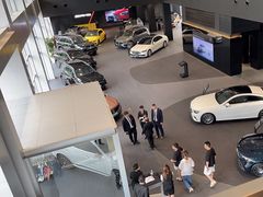 -奔驰上海利星(七宝店)