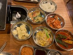 -香猪坊韩国烤肉专属门店(魏公村店)