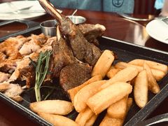 -灵意咖啡·西班牙美食(汕头金平万达广场店)