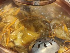 -阿山卓·野生菌火锅·纳西火塘烤肉