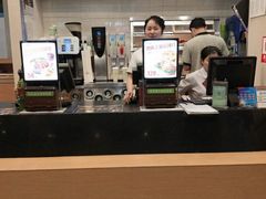 -德克士(虹桥火车站店)