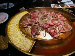 -猪啊牛呀羊啊铜盘烤肉(正大广场店)
