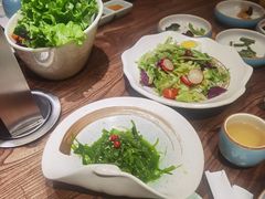 -明洞阿姨·韩式酱蟹烤肉·创意料理(三元桥店)