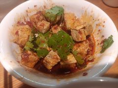 -诚铭记·虾仁汤包·成都小吃(融创店)