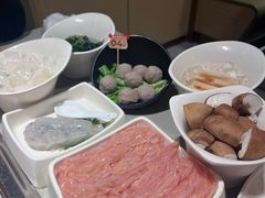-海底捞火锅(安吉万达店)