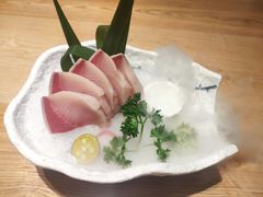 鰤鱼刺身-小句号·精致料理(江南环球港店)
