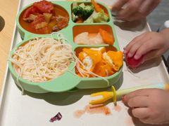 -关东小磨东北菜(上海长风大悦城店)