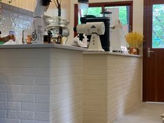 -SAFARI COFFEE