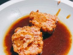 咸蛋黄狮子头-梅飞酒家(桑园路店)