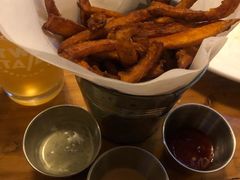 炸红薯条-Twin Tails Brewpub双尾精酿餐吧(八坼店)