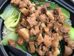 -龙记桂林米粉(财满街店)